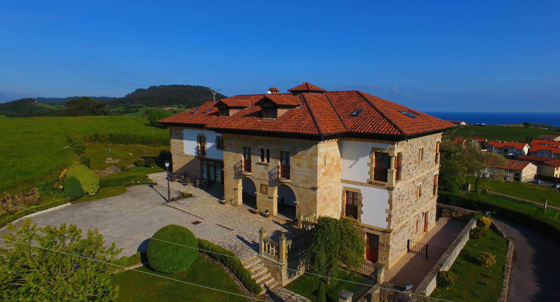 Rural hotel in Prellezo